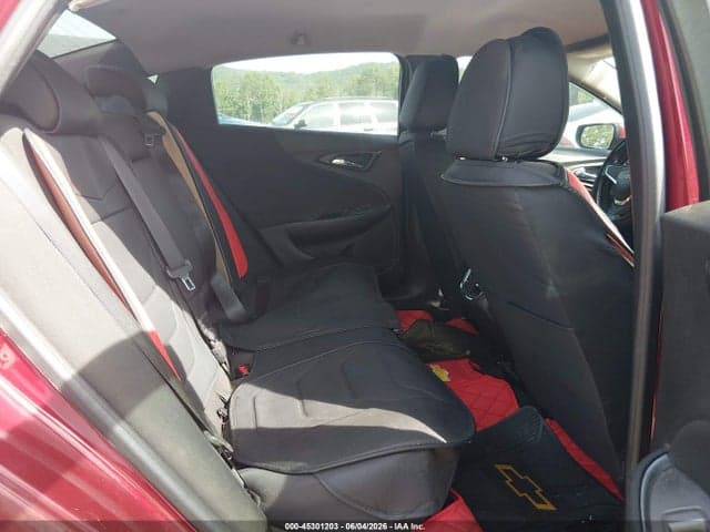 2017 CHEVROLET MALIBU 1LT 8