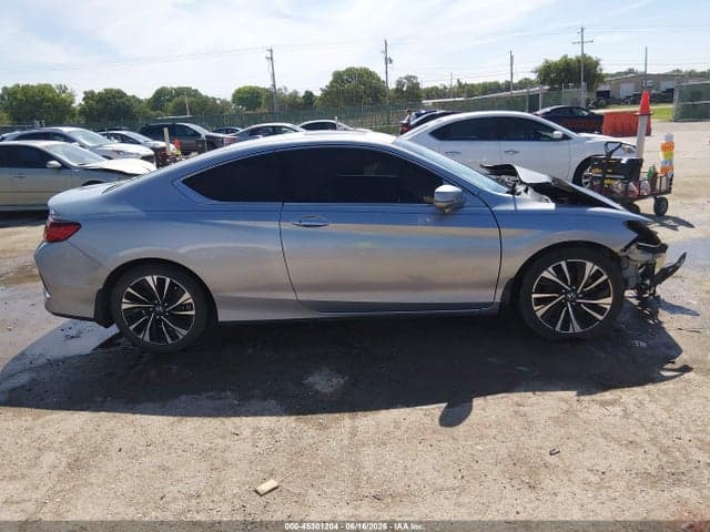 2017 HONDA ACCORD EX 14
