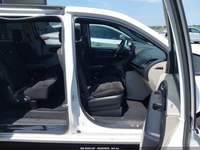 2017 DODGE GRAND CARAVAN SE PLUS 5