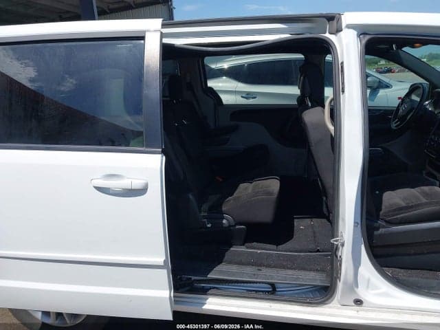 2017 DODGE GRAND CARAVAN SE PLUS 8