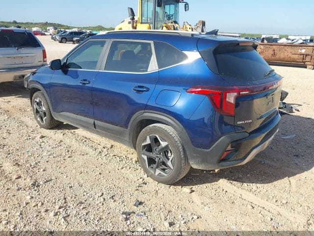 2025 KIA SELTOS EX 3