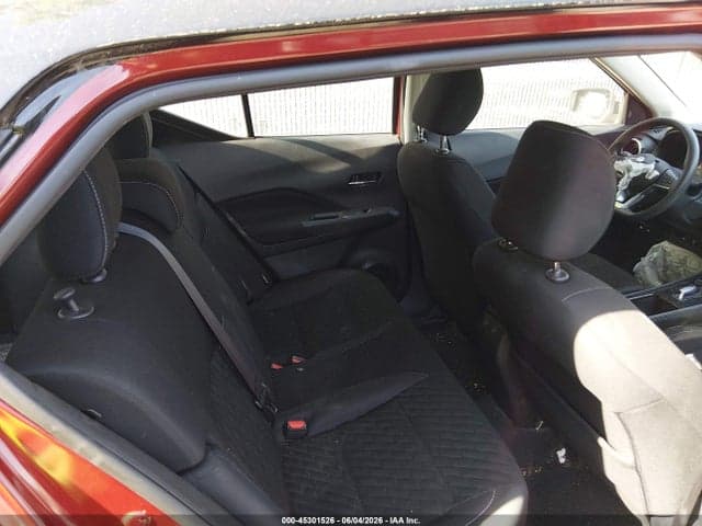 2021 NISSAN KICKS SV XTRONIC CVT 8