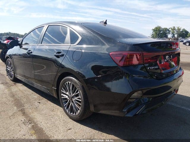 2022 KIA FORTE GT-LINE 3