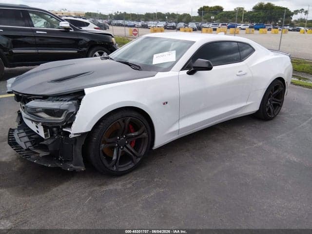 2018 CHEVROLET CAMARO 1SS 2
