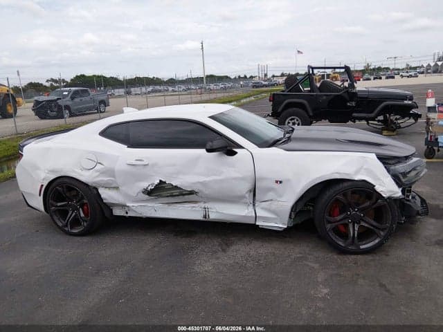 2018 CHEVROLET CAMARO 1SS 14