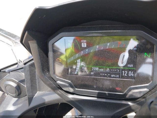 2025 KAWASAKI EX650 R 7