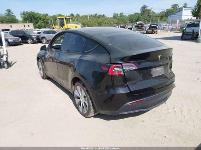 2021 TESLA MODEL Y LONG RANGE DUAL MOTOR ALL-WHEEL DRIVE 3