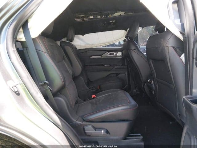 2025 FORD EXPLORER ST 8