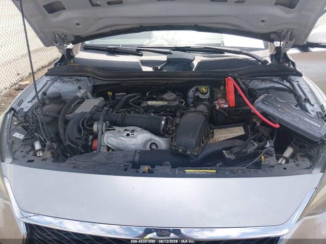 2017 INFINITI QX30 10
