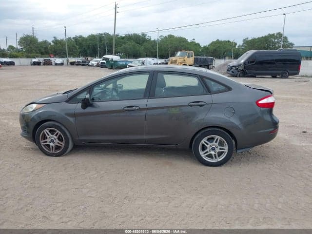 2018 FORD FIESTA SE 15