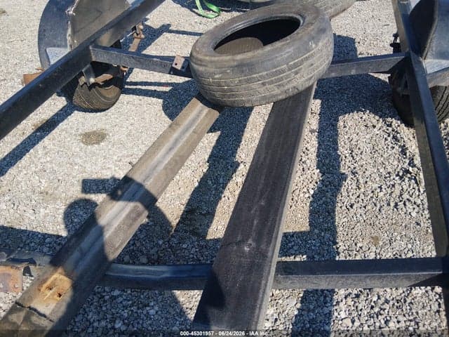 2018 BEAR BOAT TRAILER 2