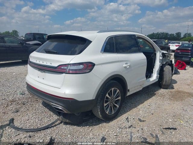 2023 LINCOLN NAUTILUS STANDARD 4