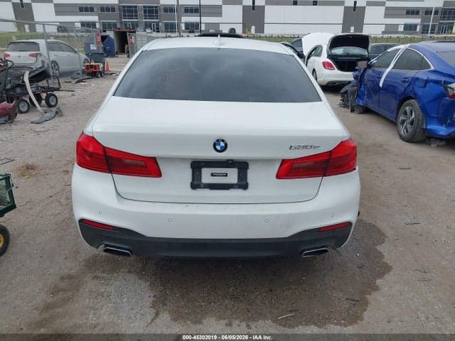 2019 BMW 530E IPERFORMANCE 16