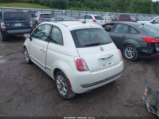 2017 FIAT 500 LOUNGE 4
