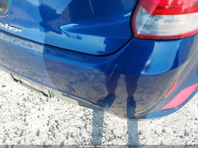 2017 HYUNDAI VELOSTER 12