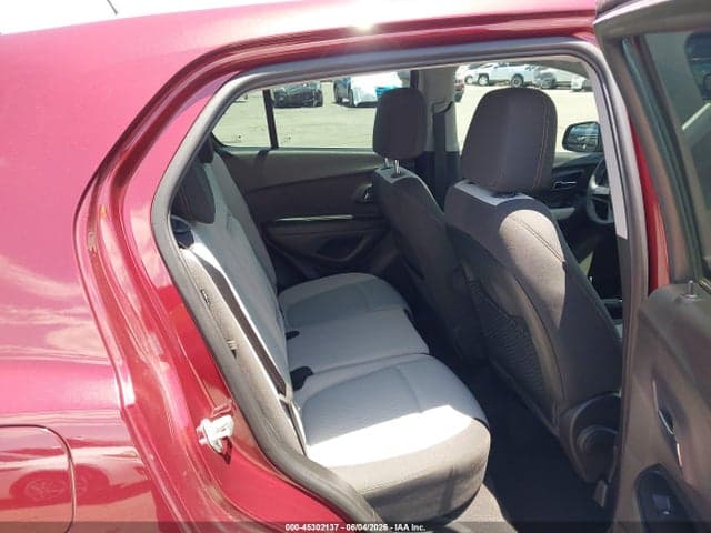 2017 CHEVROLET TRAX LS 8