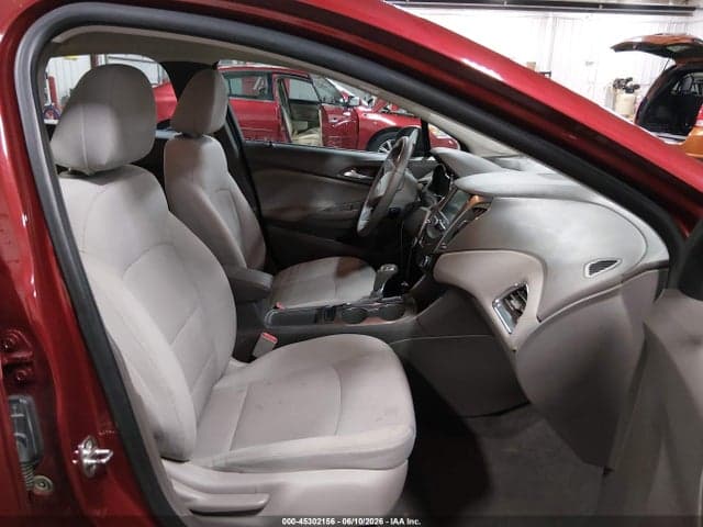 2018 CHEVROLET CRUZE LT AUTO 5