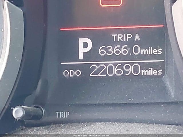 2016 TOYOTA COROLLA S 16