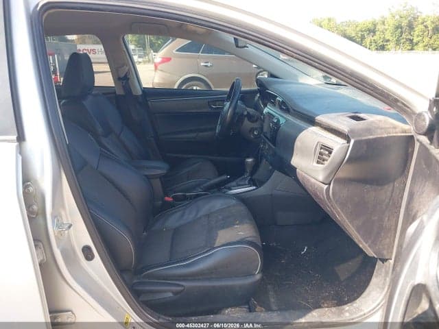 2016 TOYOTA COROLLA S 5