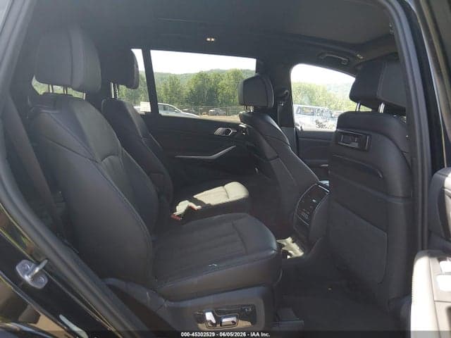2022 BMW X7 XDRIVE40I 8