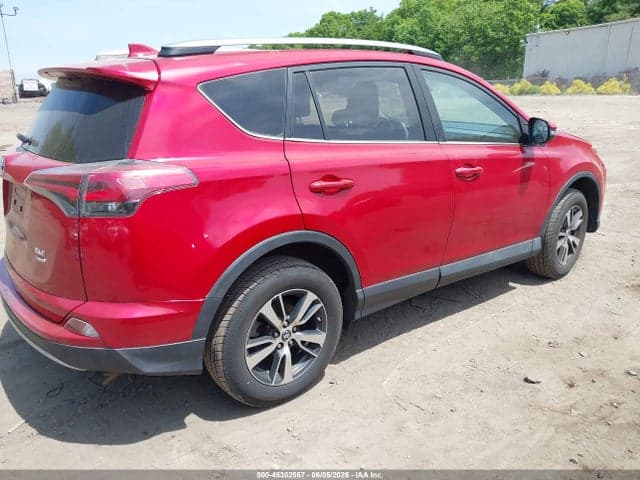 2017 TOYOTA RAV4 XLE 4
