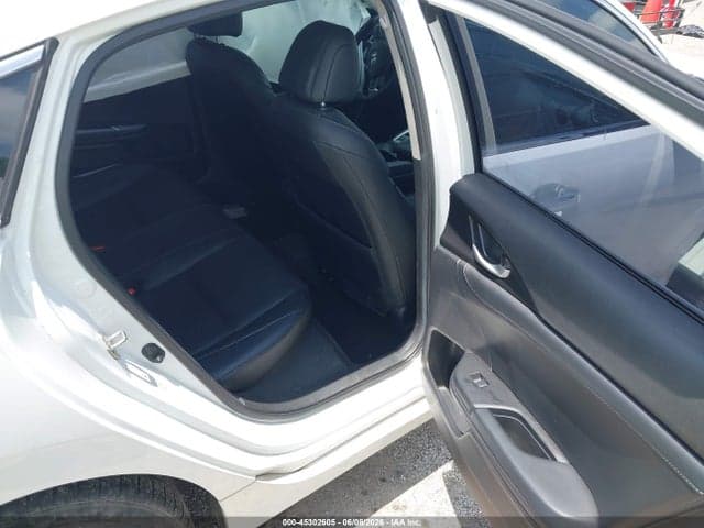 2020 HONDA INSIGHT TOURING 8