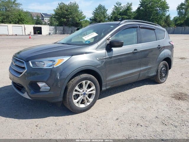 2018 FORD ESCAPE SE 2