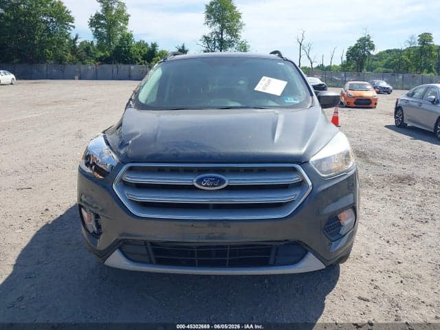 2018 FORD ESCAPE SE 12