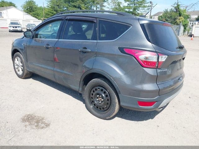 2018 FORD ESCAPE SE 3