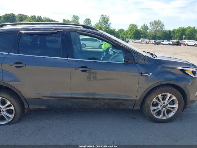 2018 FORD ESCAPE SE 6