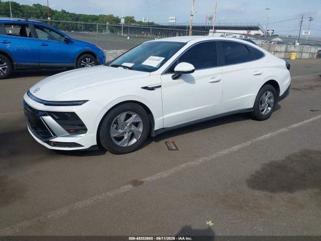 2025 HYUNDAI SONATA SE 2