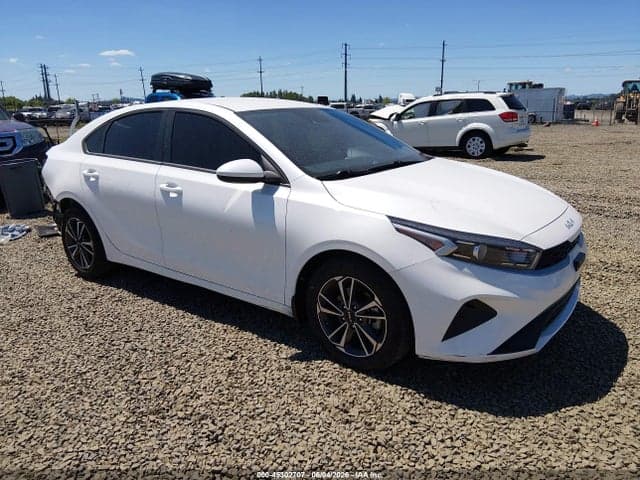2023 KIA FORTE LXS 1