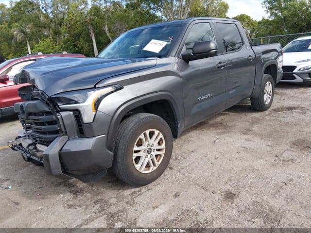 2024 TOYOTA TUNDRA SR5 2