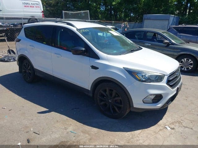 2018 FORD ESCAPE SE 1