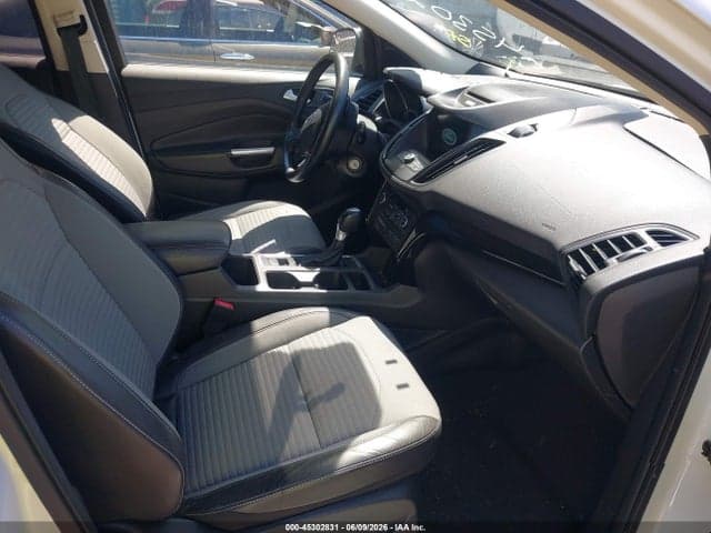 2018 FORD ESCAPE SE 5