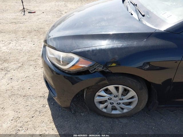 2018 HYUNDAI ELANTRA SE 12