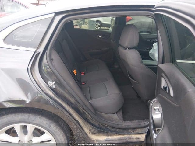 2017 CHEVROLET MALIBU 1LT 8