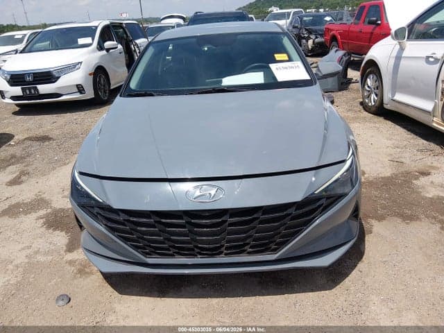 2022 HYUNDAI ELANTRA SEL 13