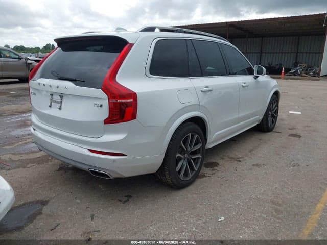 2017 VOLVO XC90 T6 4