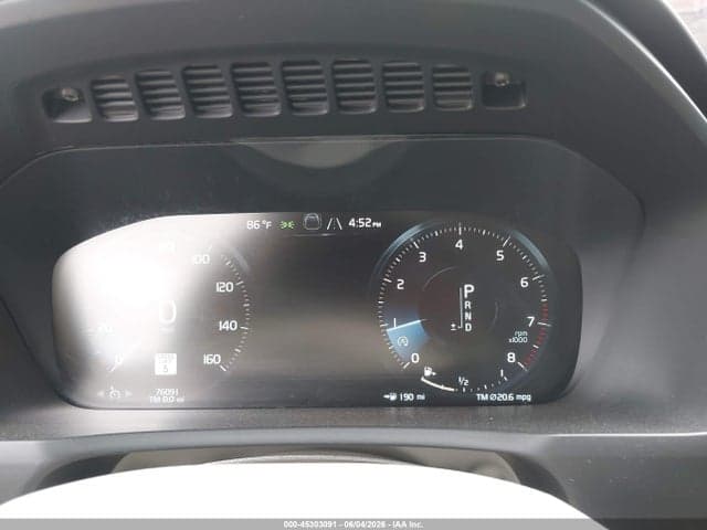 2017 VOLVO XC90 T6 7