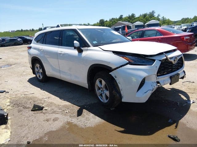 2021 TOYOTA HIGHLANDER LE - 1