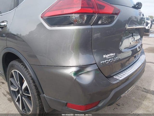 2017 NISSAN ROGUE SL 17
