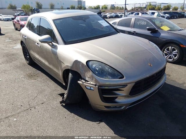 2017 PORSCHE MACAN GTS - 1