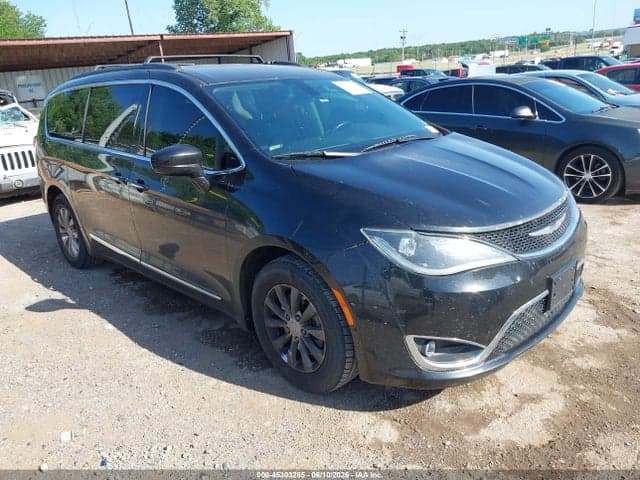 2017 CHRYSLER PACIFICA TOURING-L 1