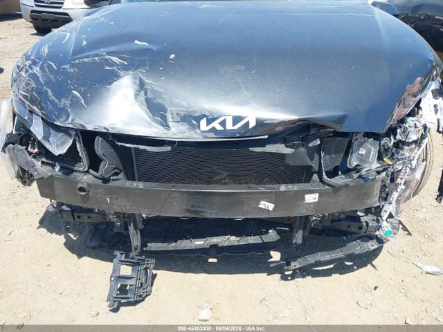 2025 KIA K4 LXS 6
