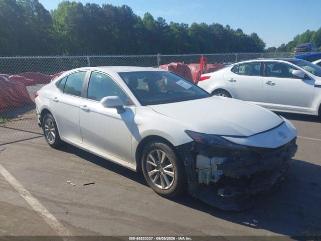 2025 TOYOTA CAMRY LE 1