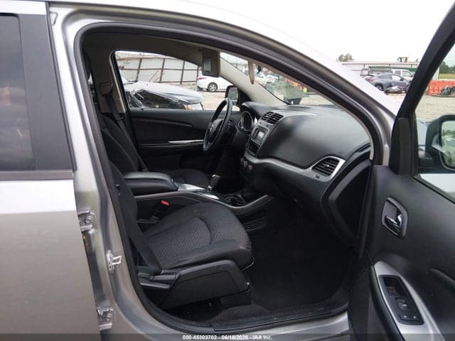 2016 DODGE JOURNEY SXT 5