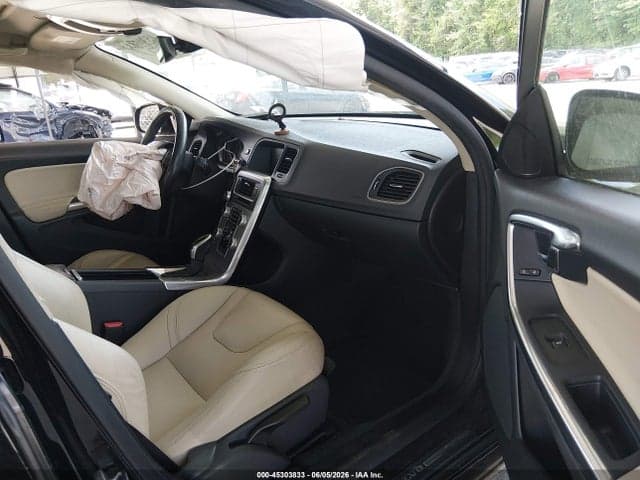 2017 VOLVO S60 T5 5