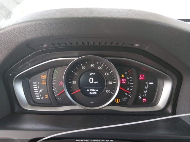 2017 VOLVO S60 T5 7