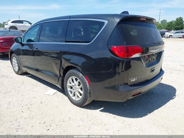 2017 CHRYSLER PACIFICA LX 3